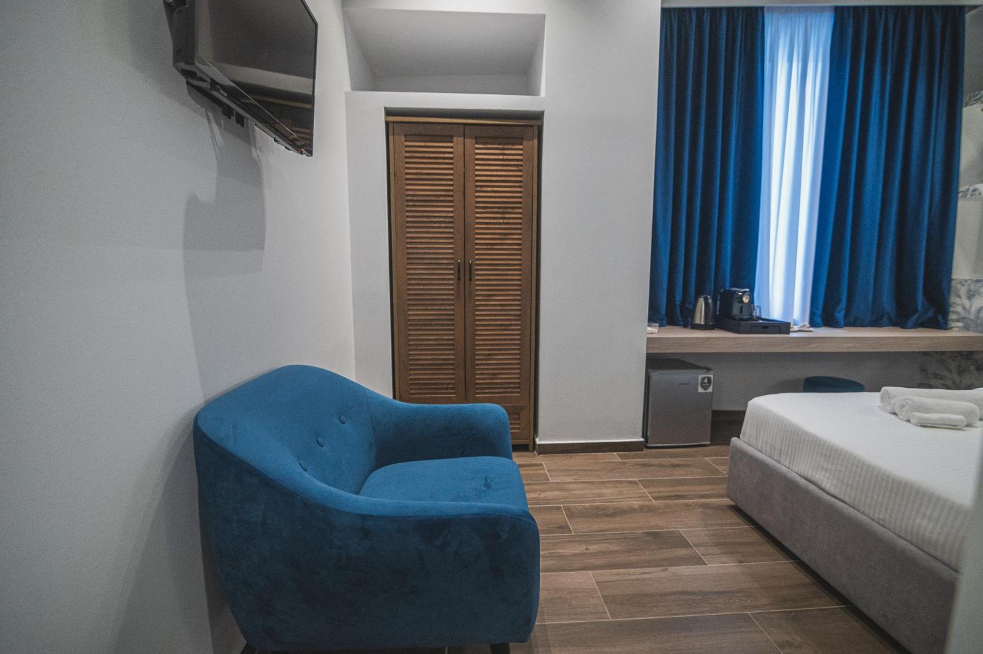 Downtown Suites By Athens Tower Atenas Exterior foto
